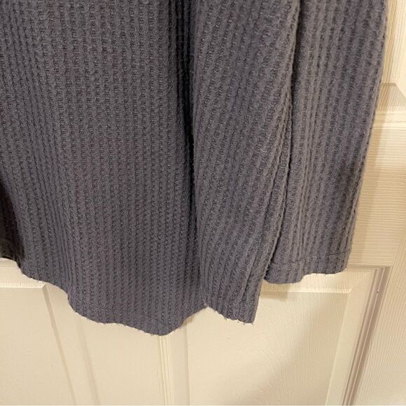 Bungee Med Waffle Knit Shirt Top - Picture 2 of 6